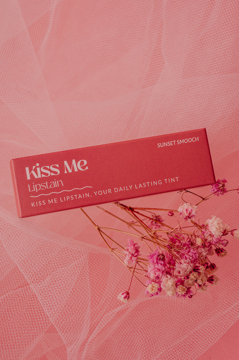 Kiss Me Lipstain